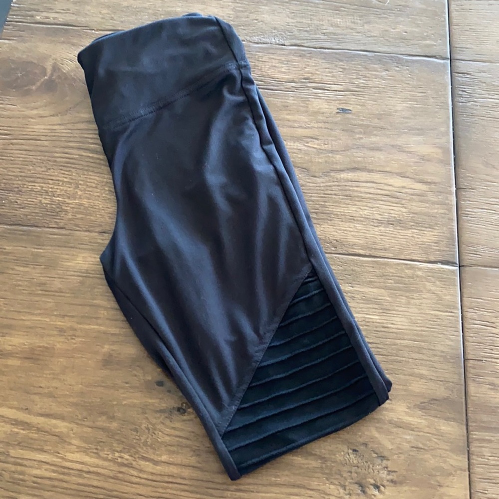 Anna and Ava New Activewear bottoms